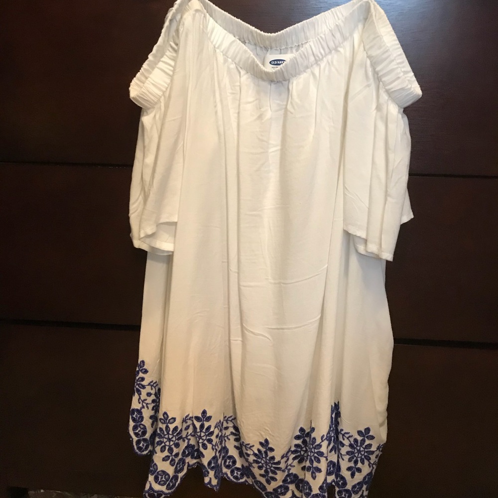 Off the shoulder top ✨